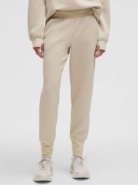 Lululemon Waffle Knit Mid Rise Jogger